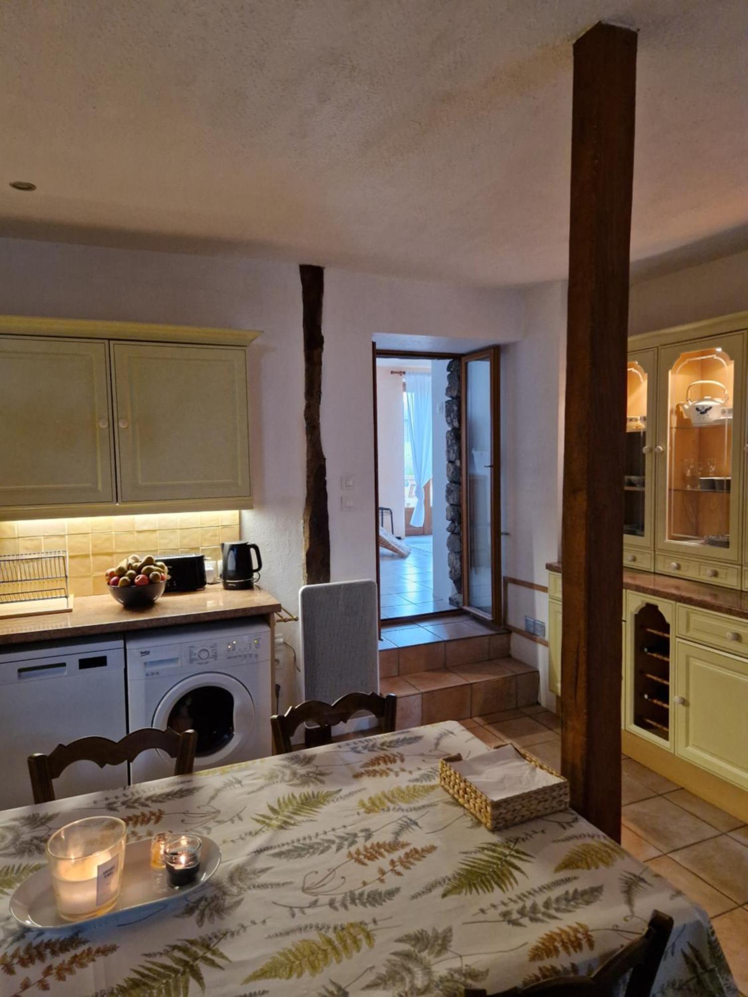 Maison Precey Экстерьер фото